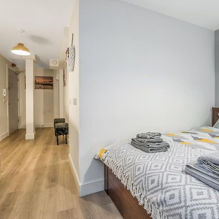 Relaxing & Cozy Studio Apartment - Oasis In The Heart Of Edinburgh - Sleeps Up To 3 Guests Extérieur photo